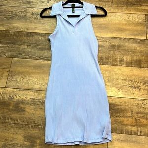 Blue fitted sleeveless dress